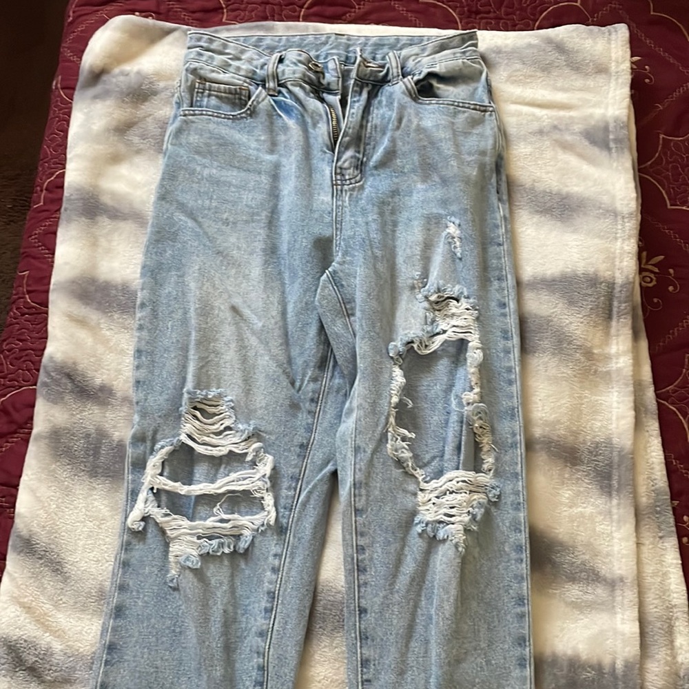 Petite light blue wash jeans